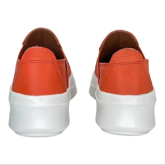 Gentle Souls by Kenneth Cole Rosette Orange Leather Slip-On Womens Sneakers - Picture 5 of 16